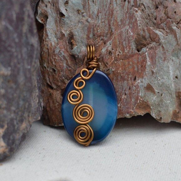 Wire Wrapped Agate Slice Pendant - Picture 1 of 2